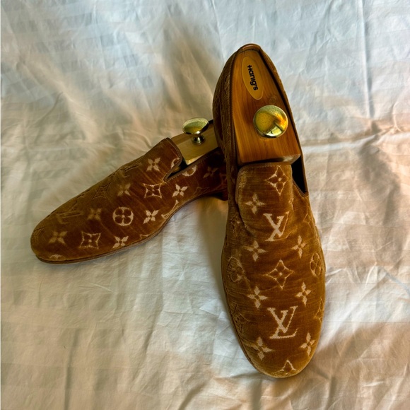 Louis Vuitton beautiful Smoking Loafer velvet RARE, hard to find. Mens 8 - Picture 1 of 7